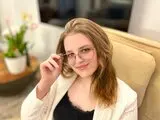 AlexaAvery hd