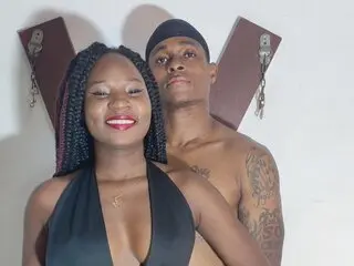 IssaAndCris webcam